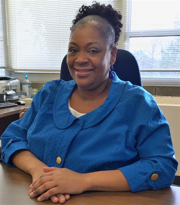 Miss Dewar: School Counselor